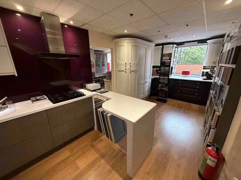 High St, Stoke On Trent à louer - Photo intérieure – Image 2 sur 5