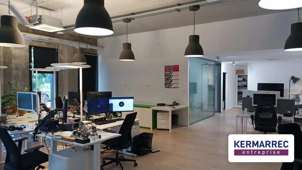 Bureau dans Nantes à louer - Photo de l’immeuble – Image 2 sur 8