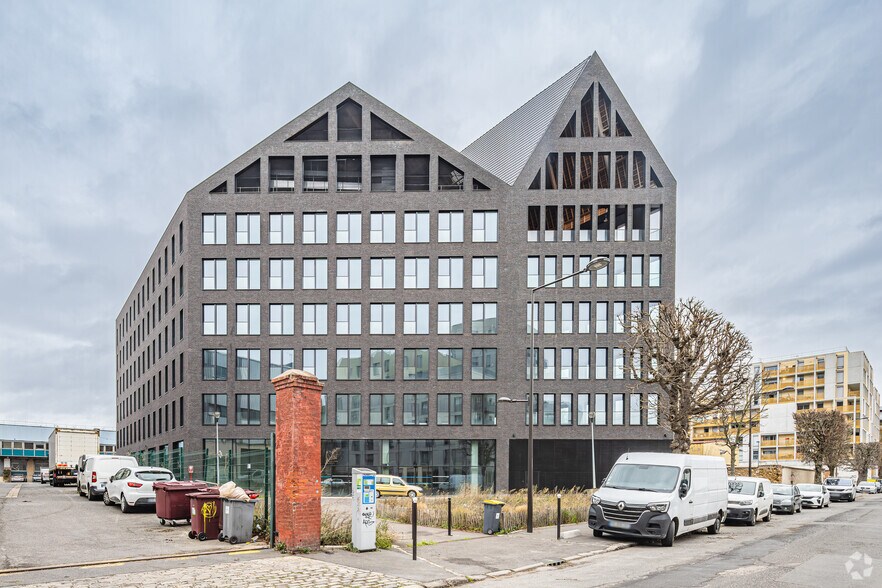 32 Rue Pierre Rigaud, Ivry-sur-Seine à louer - Photo de l’immeuble – Image 2 sur 4