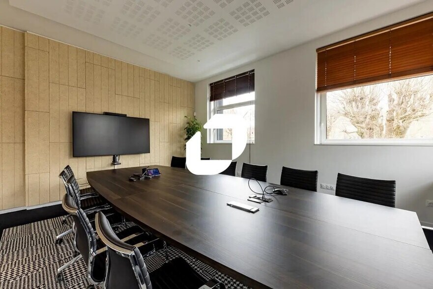 Bureau dans Marcq-en-Baroeul à louer - Photo de l’immeuble – Image 2 sur 12
