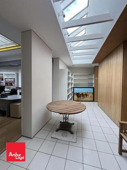 Bureau dans Chartres à vendre - Photo intérieure – Image 1 sur 7