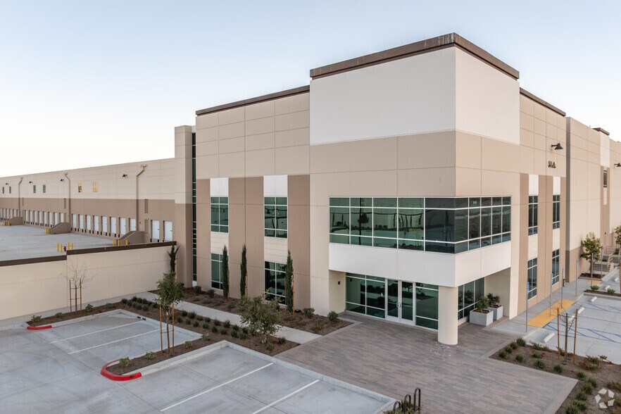 33540 Zeiders Rd, Menifee, CA à vendre - Photo de l’immeuble – Image 3 sur 7