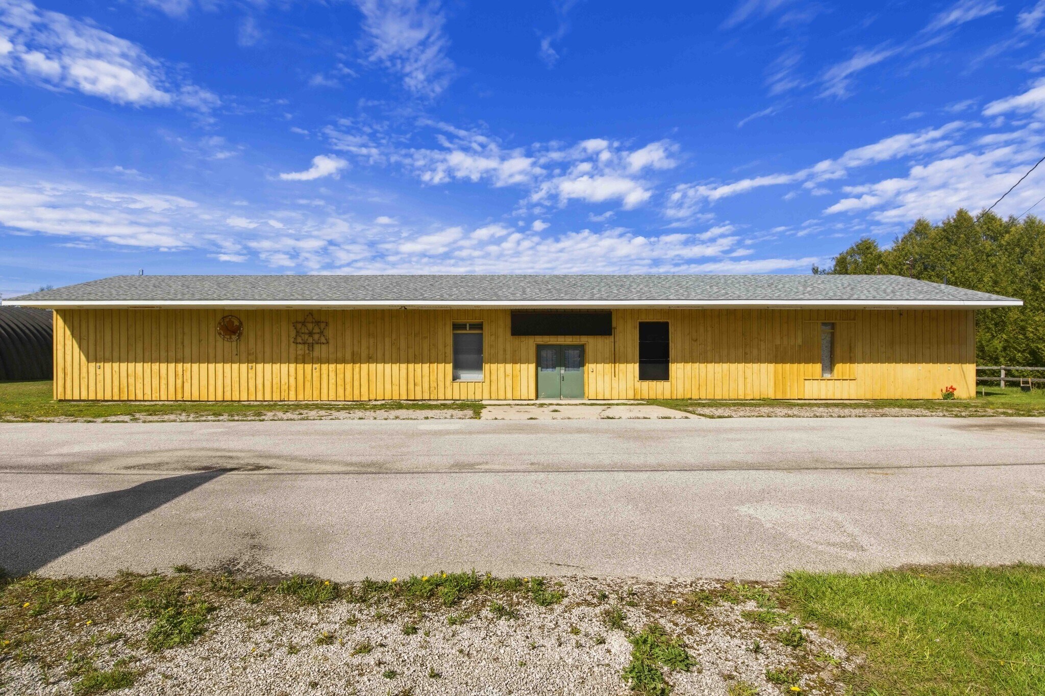 7024 Hwy 6, Tobermory, ON à vendre Photo principale– Image 1 sur 28