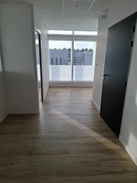 4B Avenue De La Butte Aux Cailles, Anglet à louer - Photo de l’immeuble – Image 3 sur 3