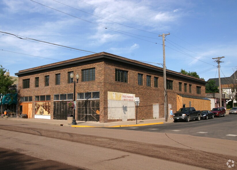 200 Water St, Excelsior, MN à louer - Photo de l’immeuble – Image 2 sur 23