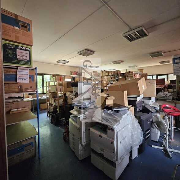 Industriel/Logistique dans Boissy-Saint-Léger à vendre - Photo intérieure – Image 1 sur 6