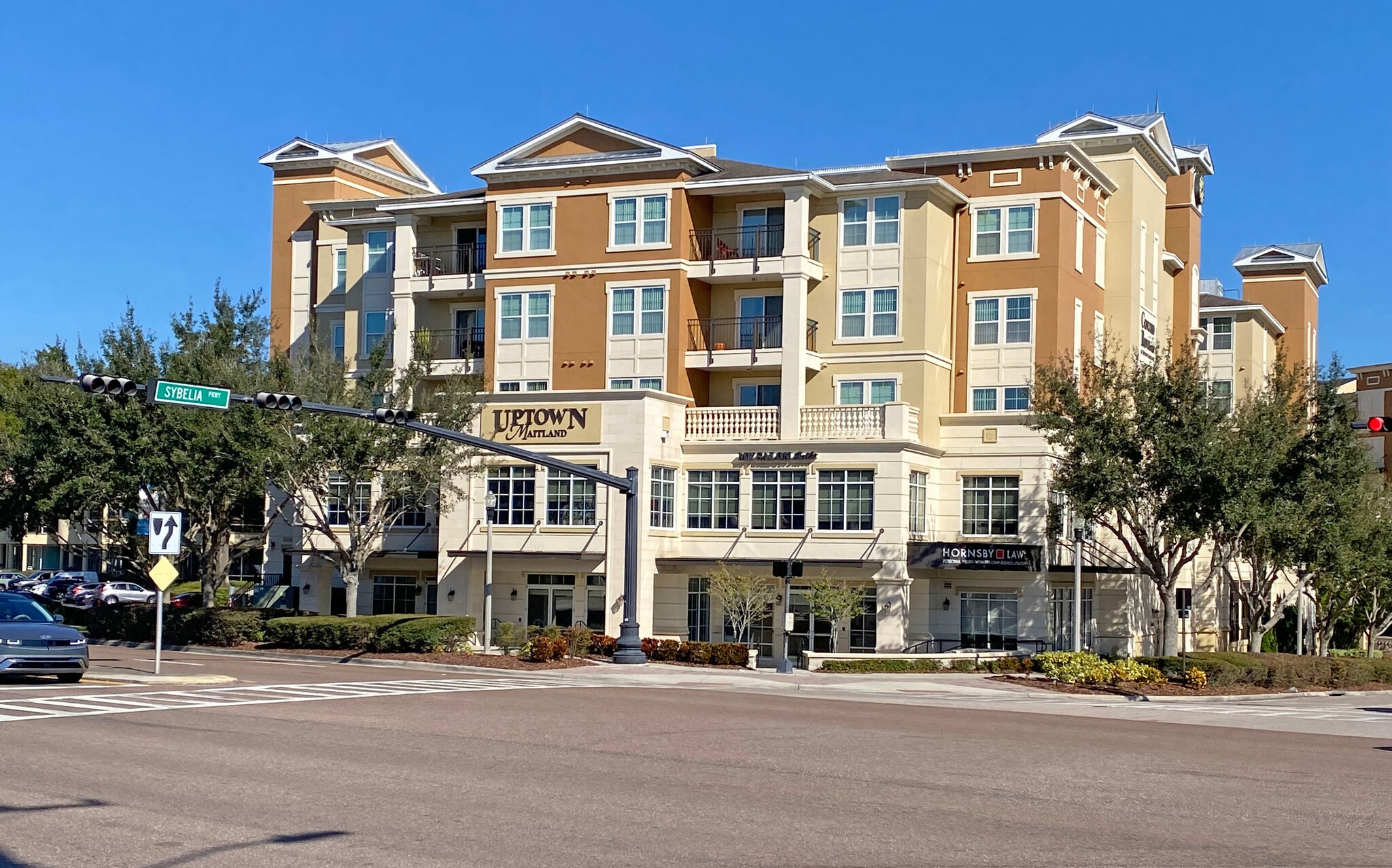 525 E Sybelia Ave, Maitland, FL à louer Photo principale– Image 1 sur 3