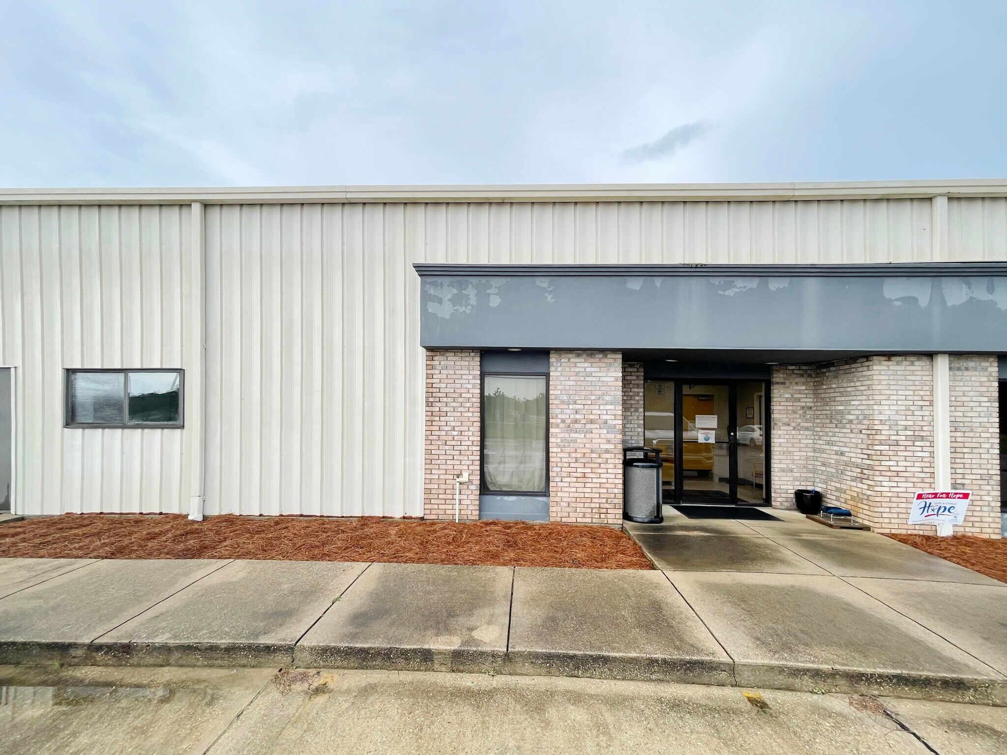21294 Johnson Rd, Long Beach, MS à louer Photo principale– Image 1 sur 9