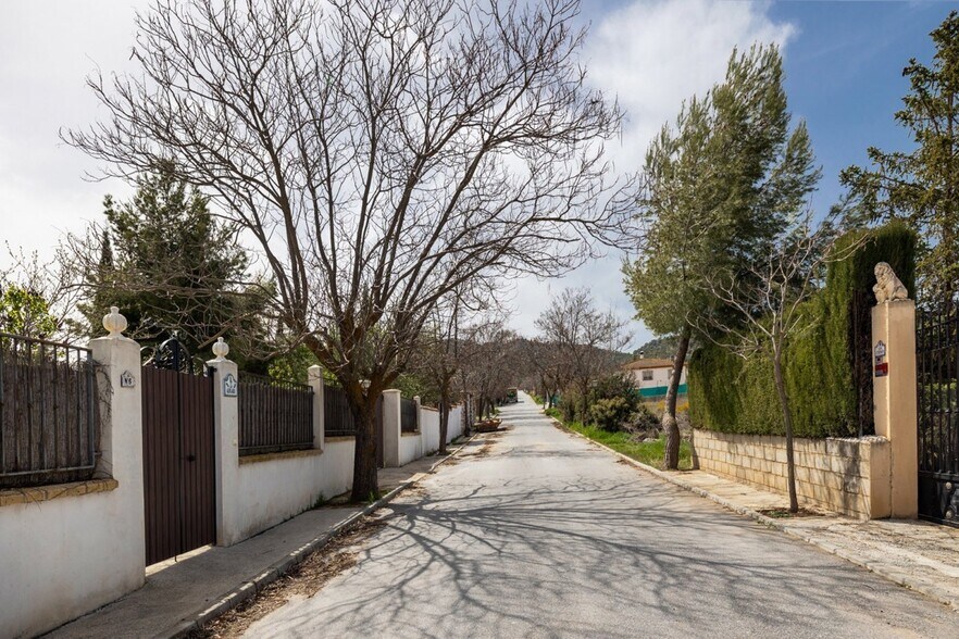 Terrain dans Padul à vendre - Photo de l’immeuble – Image 2 sur 17