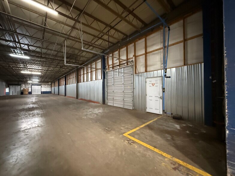 214 Industrial Park Rd, Livingston, TN à louer - Photo de l’immeuble – Image 2 sur 18
