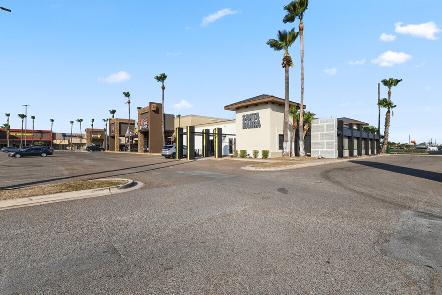 400 W Nolana Ave, McAllen, TX à louer - Photo de l’immeuble – Image 3 sur 8