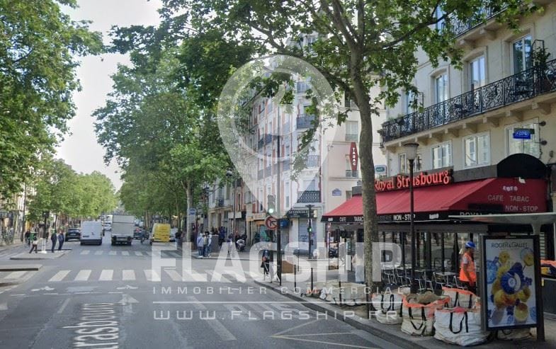 Bureau dans Paris à vendre - Photo de l’immeuble – Image 2 sur 3