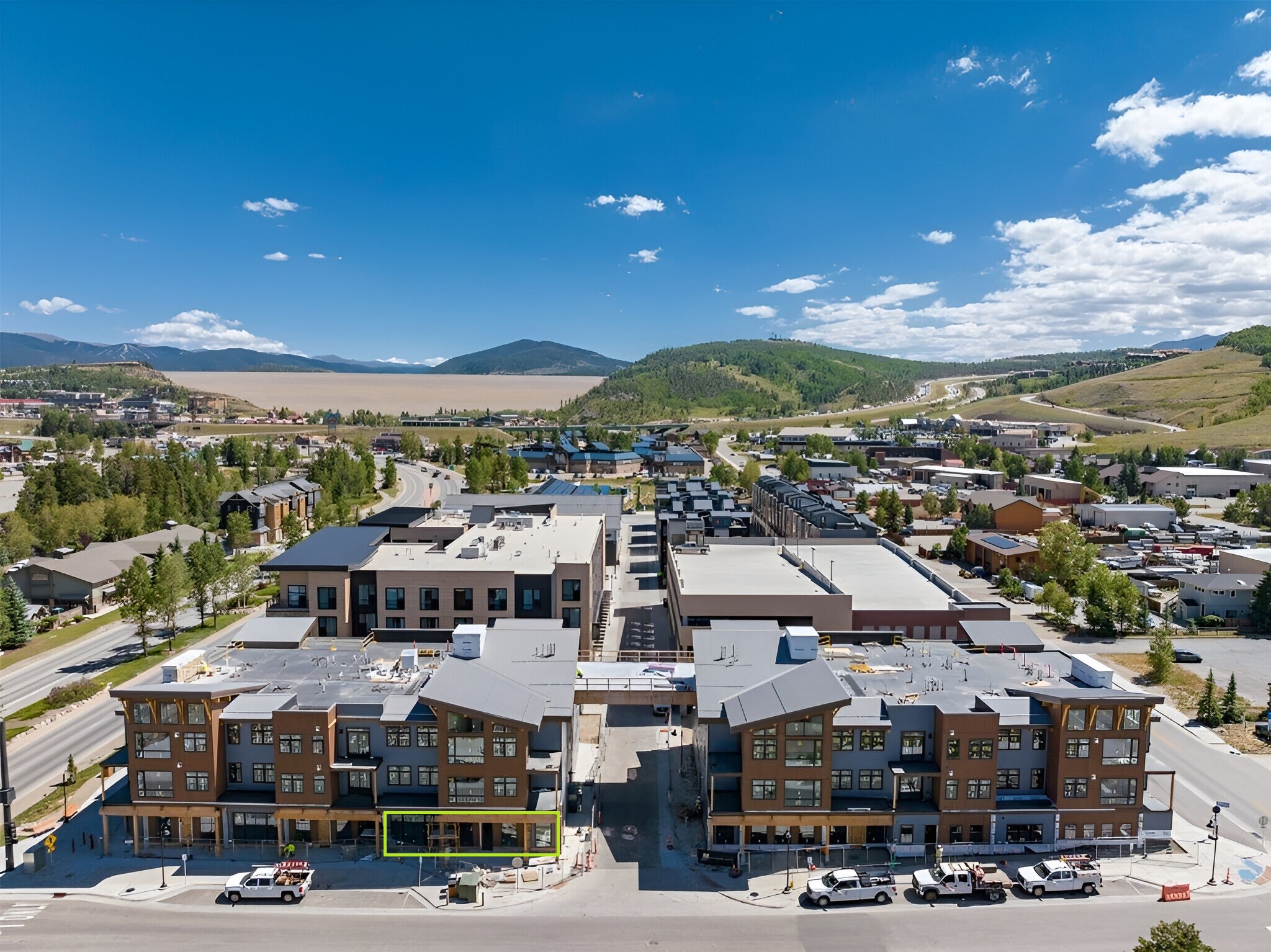 37 W 4th St, Silverthorne, CO à louer Photo de l’immeuble– Image 1 sur 1