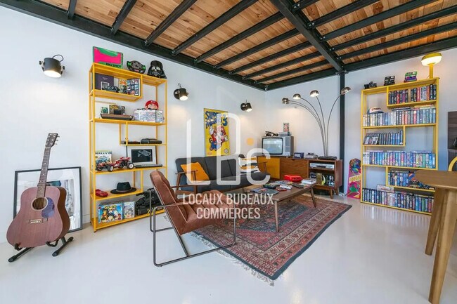 Plus de détails pour Bureau à louer