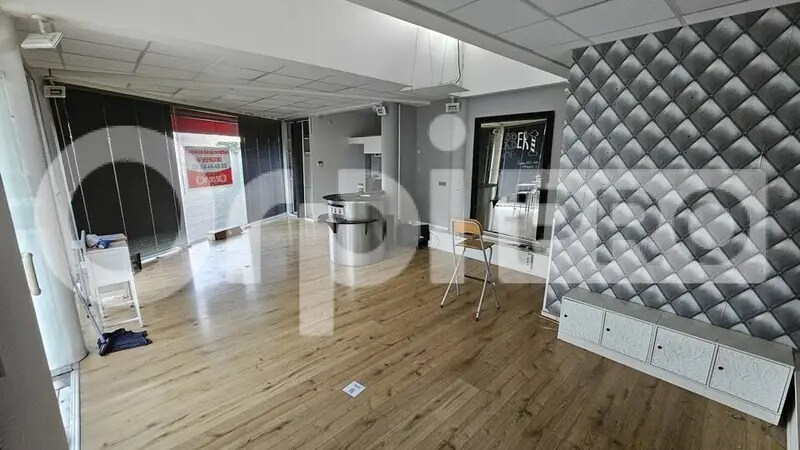 Local commercial dans Pessac à louer - Photo intérieure – Image 1 sur 5