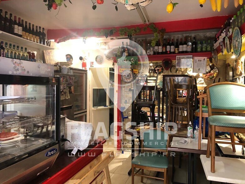 Local commercial dans Paris à vendre - Photo intérieure – Image 1 sur 9