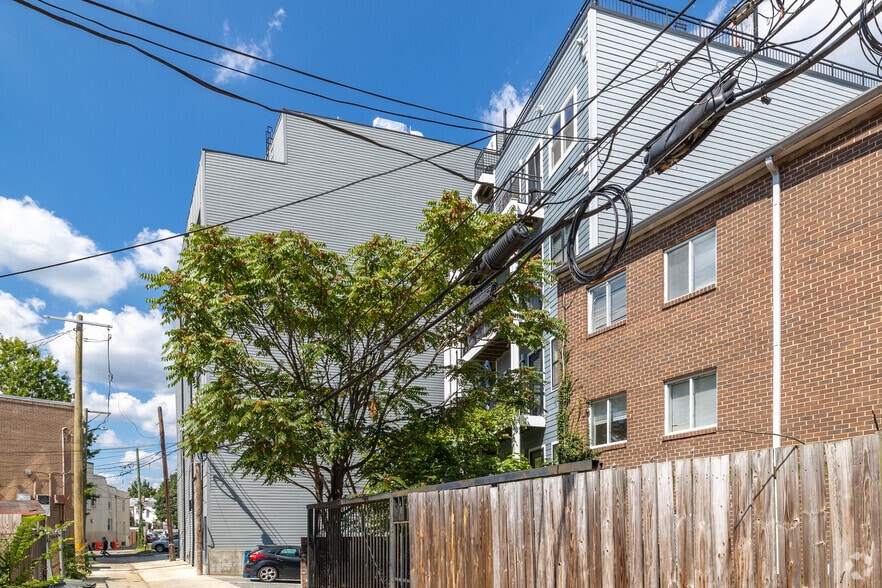 4328 Georgia Ave NW, Washington, DC à louer - Photo de l’immeuble – Image 3 sur 6