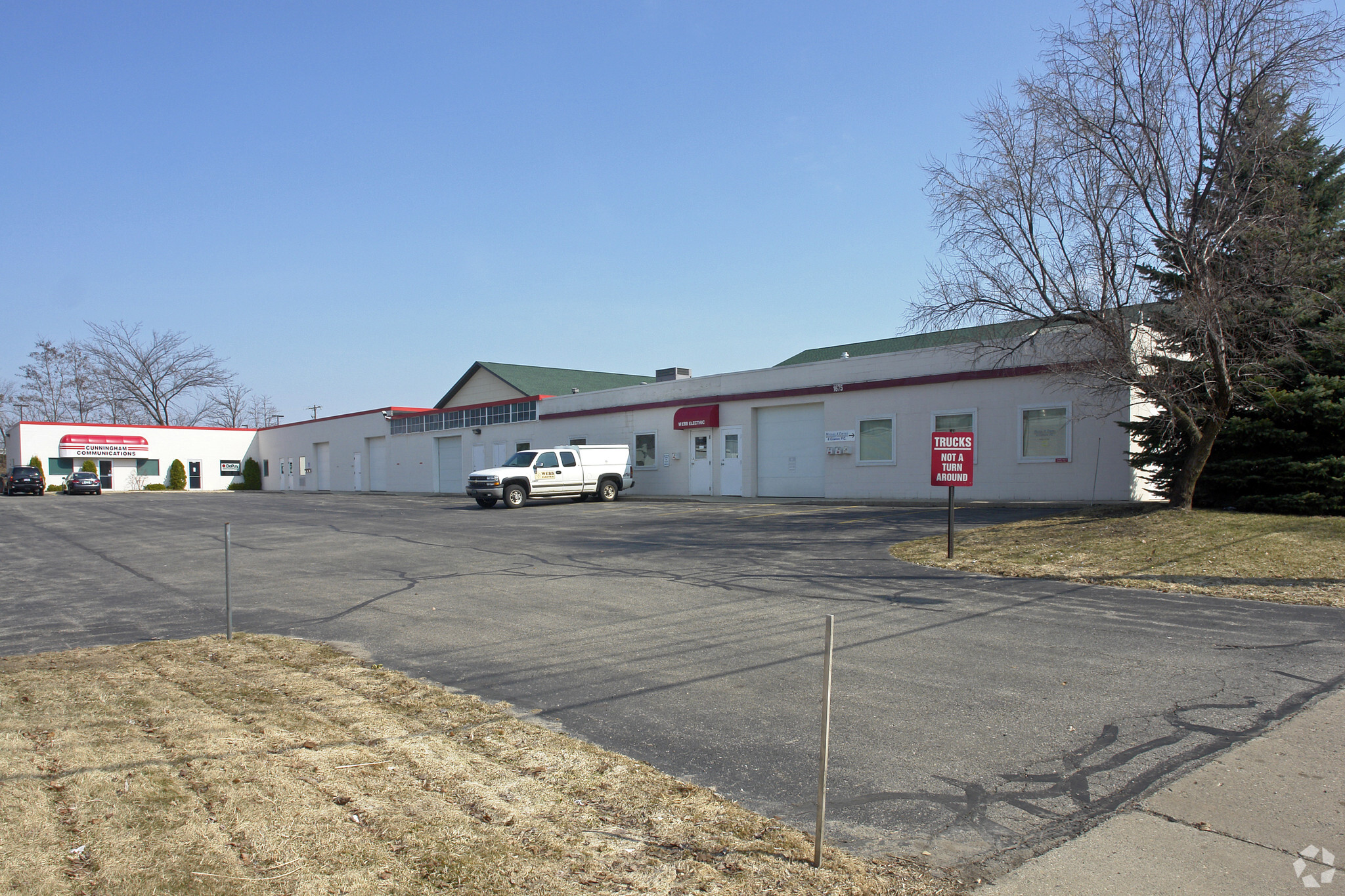 1675 Michigan St NE, Grand Rapids, MI à vendre Photo principale– Image 1 sur 2