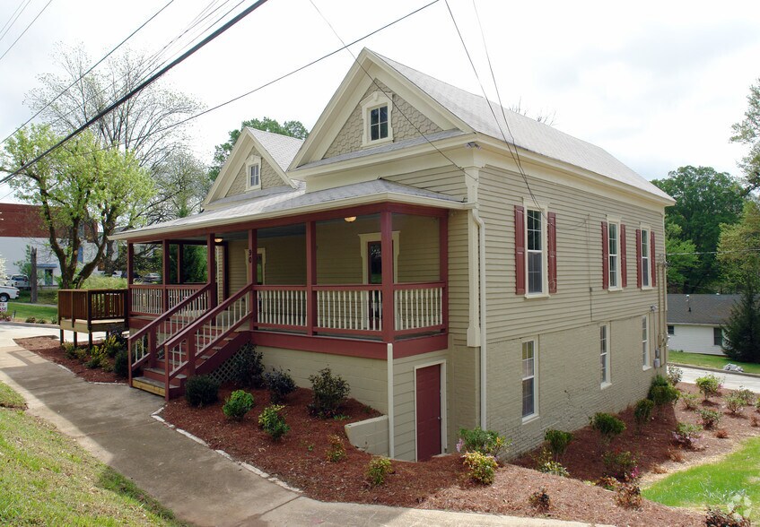 90 E Moreno St, Buford, GA à vendre - Photo de l’immeuble – Image 2 sur 55
