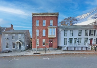 247 Baltimore St, Gettysburg, PA à louer Photo de l’immeuble– Image 1 sur 5