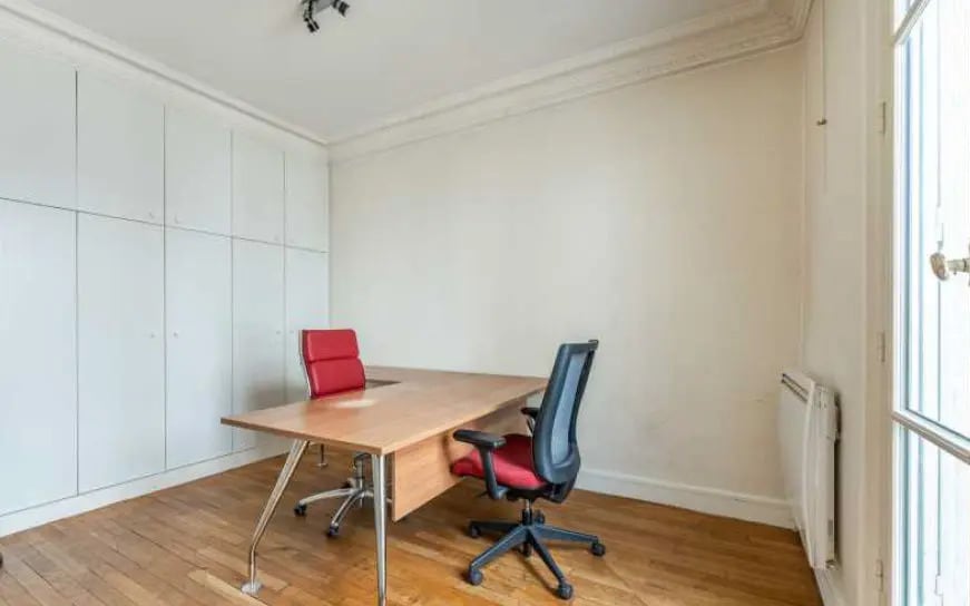 Bureau dans Paris à louer - Photo de l’immeuble – Image 2 sur 8