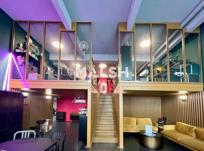 Plus de détails pour Bureau à vendre