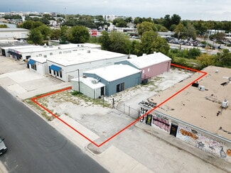 Plus de détails pour 620 Canion St, Austin, TX - Industriel/Logistique à louer