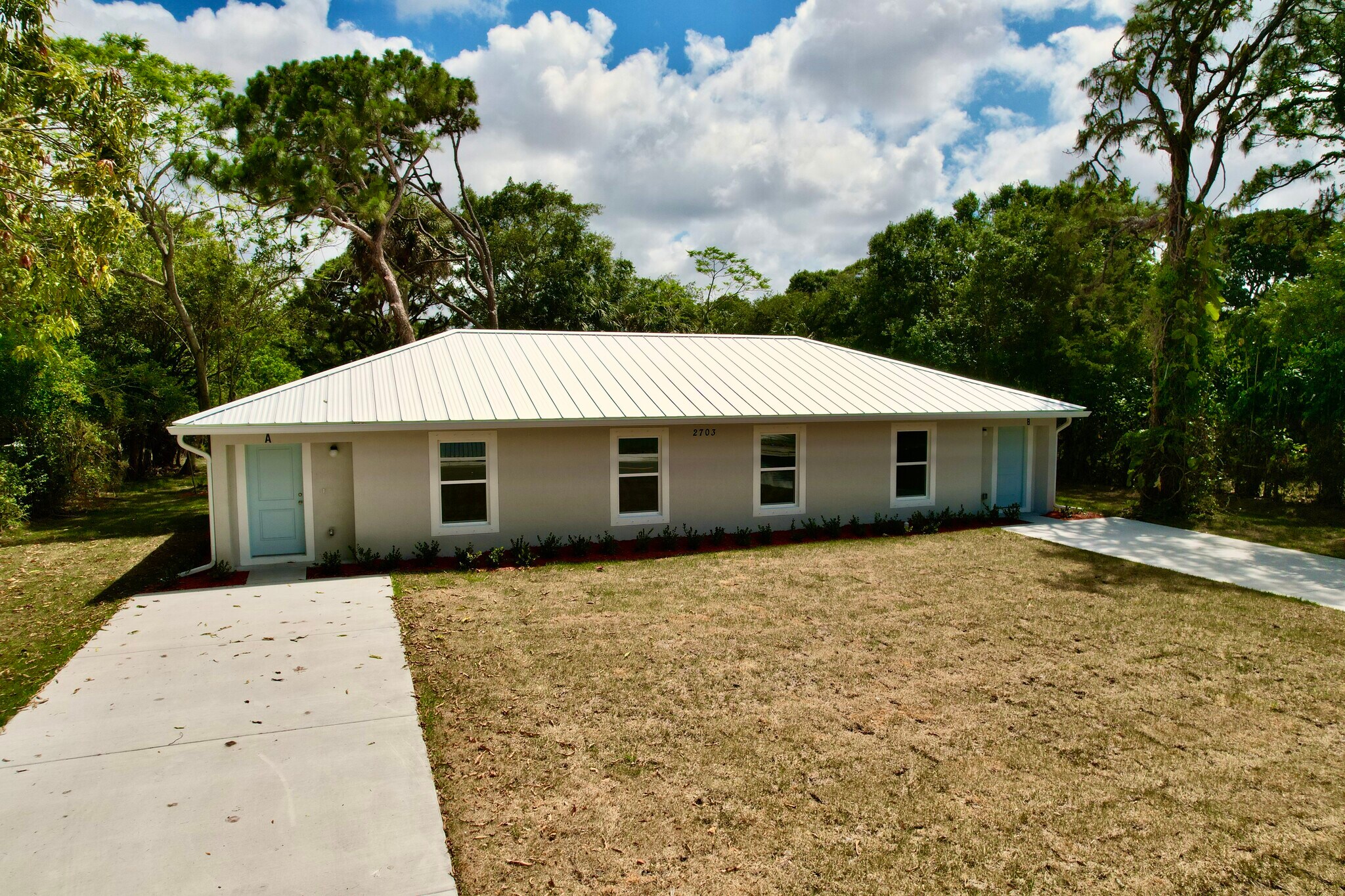 505 27th St, Fort Pierce, FL à vendre Photo principale– Image 1 sur 6