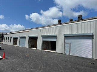 Plus de détails pour Albert St, Bolton - Industriel/Logistique à louer