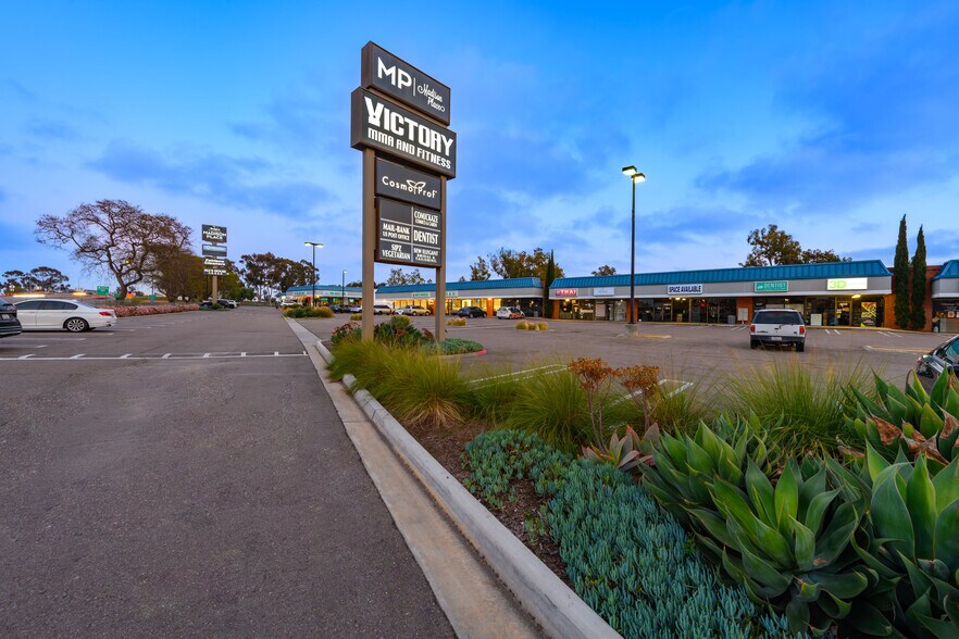 5487-5547 Clairemont Mesa Blvd, San Diego, CA à vendre - Photo de l’immeuble – Image 2 sur 23