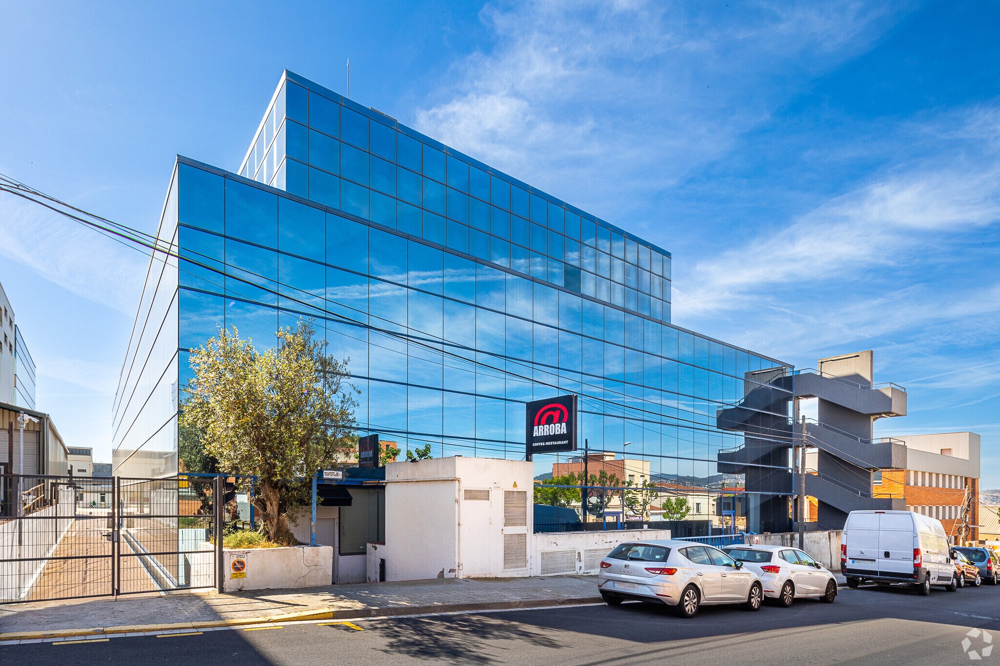 Carrer del Samontà, 21, Sant Joan Despí, Barcelona à louer Photo principale– Image 1 sur 4
