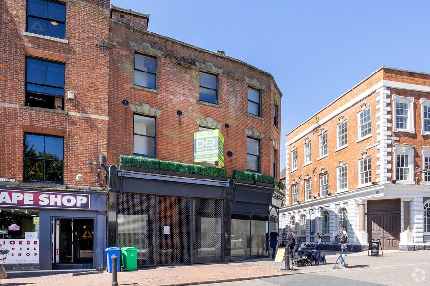 13 Market Pl, Derby à louer - Photo de l’immeuble – Image 2 sur 2