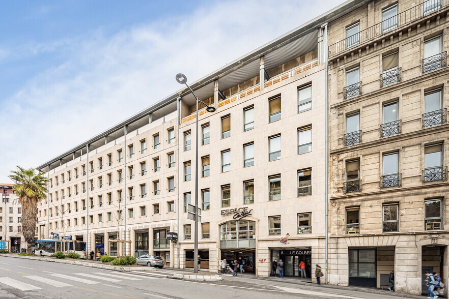 8-10 Rue Sainte Barbe, Marseille à louer - Photo principale – Image 1 sur 3