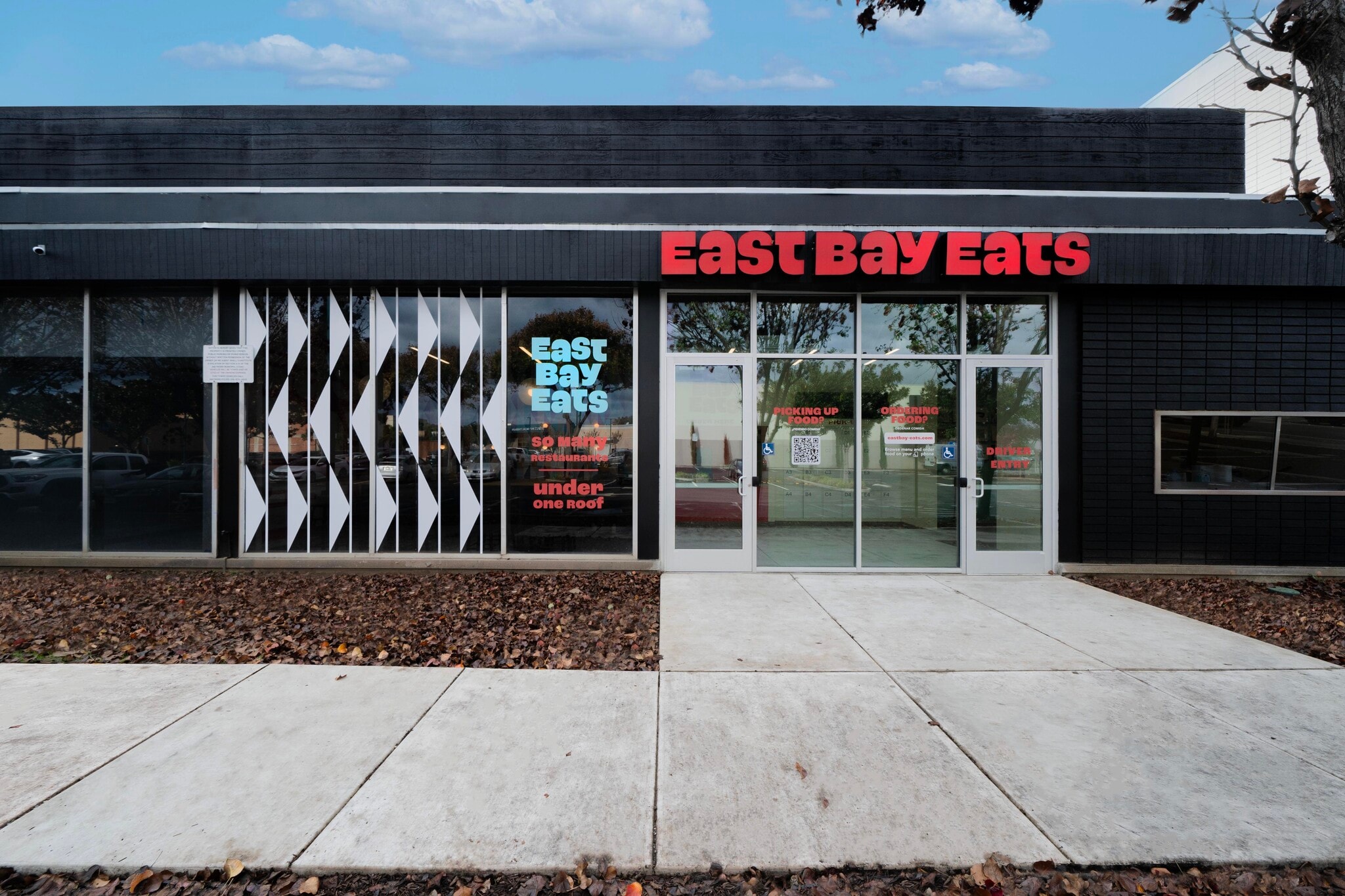 1025 A St, Hayward, CA à louer Photo principale– Image 1 sur 11