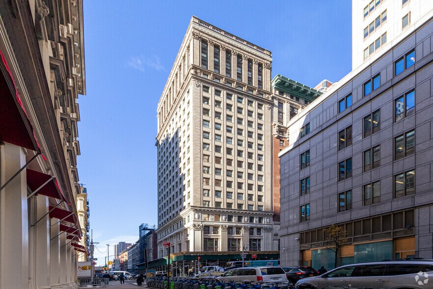 291 Broadway, New York, NY à louer - Photo de l’immeuble – Image 1 sur 7