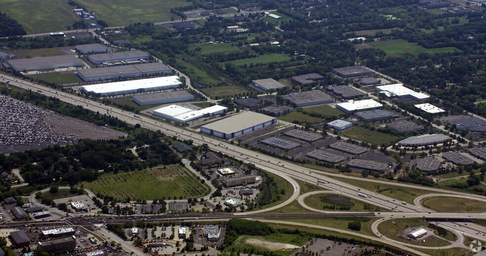1001 Tri-State Pky, Gurnee, IL à louer - Aérien – Image 2 sur 4
