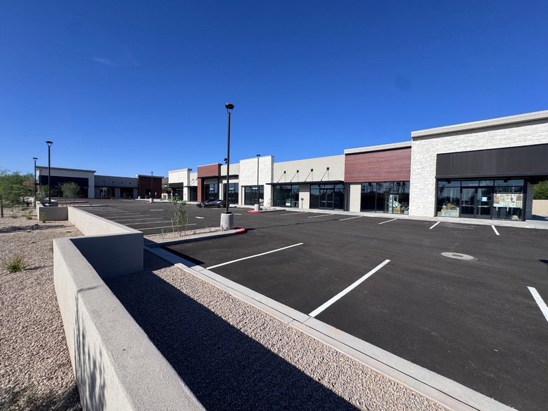23423 N 67th Ave, Glendale, AZ à louer - Photo de l’immeuble – Image 3 sur 4