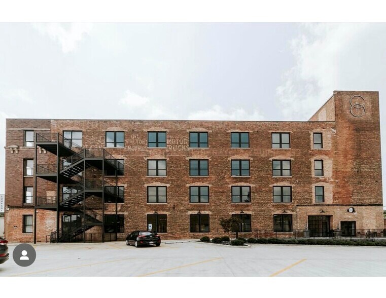 251-261 S River St, Aurora, IL à vendre - Photo de l’immeuble – Image 2 sur 9
