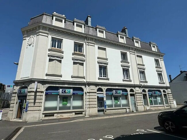 Plus de détails pour Bureau à louer