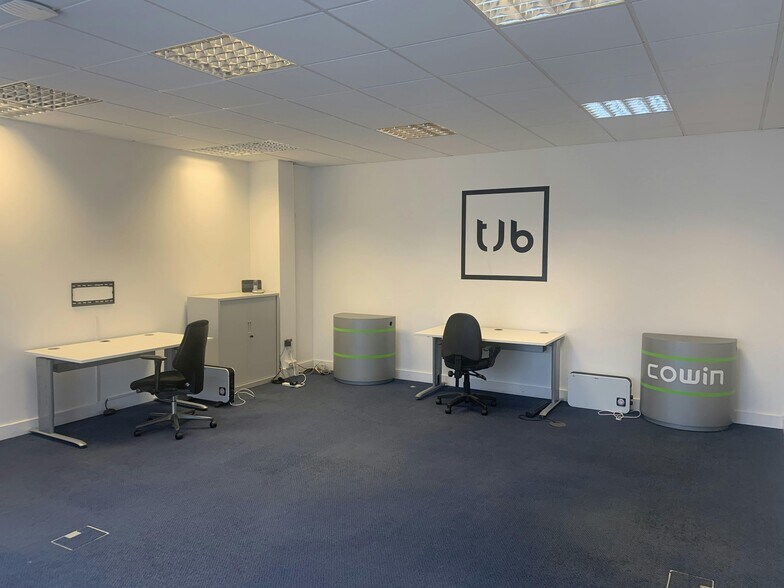 Bedford Rd, Petersfield à vendre - Photo intérieure – Image 2 sur 5