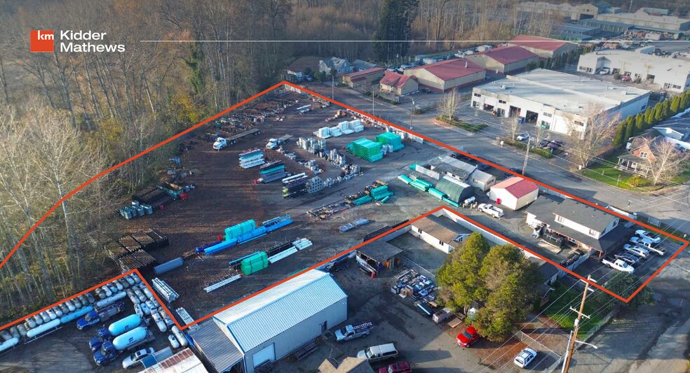 210 23rd St SE, Puyallup, WA à louer - Photo de l’immeuble – Image 2 sur 2