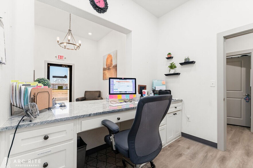 11931 Frankford Ave, Lubbock, TX à louer - Photo intérieure – Image 3 sur 20