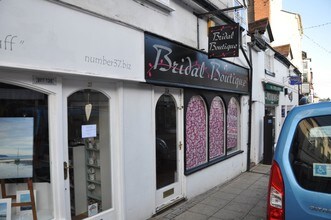 39 Smith St, Warwick à louer Photo de l’immeuble– Image 2 sur 2