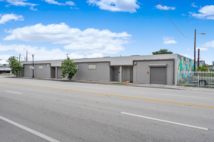 6695-6699 NE 2nd Ave, Miami, FL à louer - Photo de l’immeuble – Image 3 sur 14