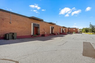 Plus de détails pour 130-150 Eva St, Saint Paul, MN - Industriel/Logistique à vendre