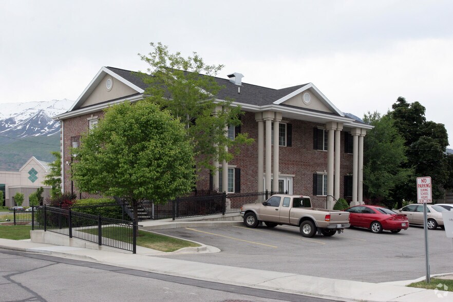 589-597 W 800 N, Orem, UT à louer - Photo de l’immeuble – Image 2 sur 24