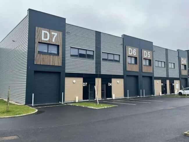Plus de détails pour Industriel/Logistique à louer