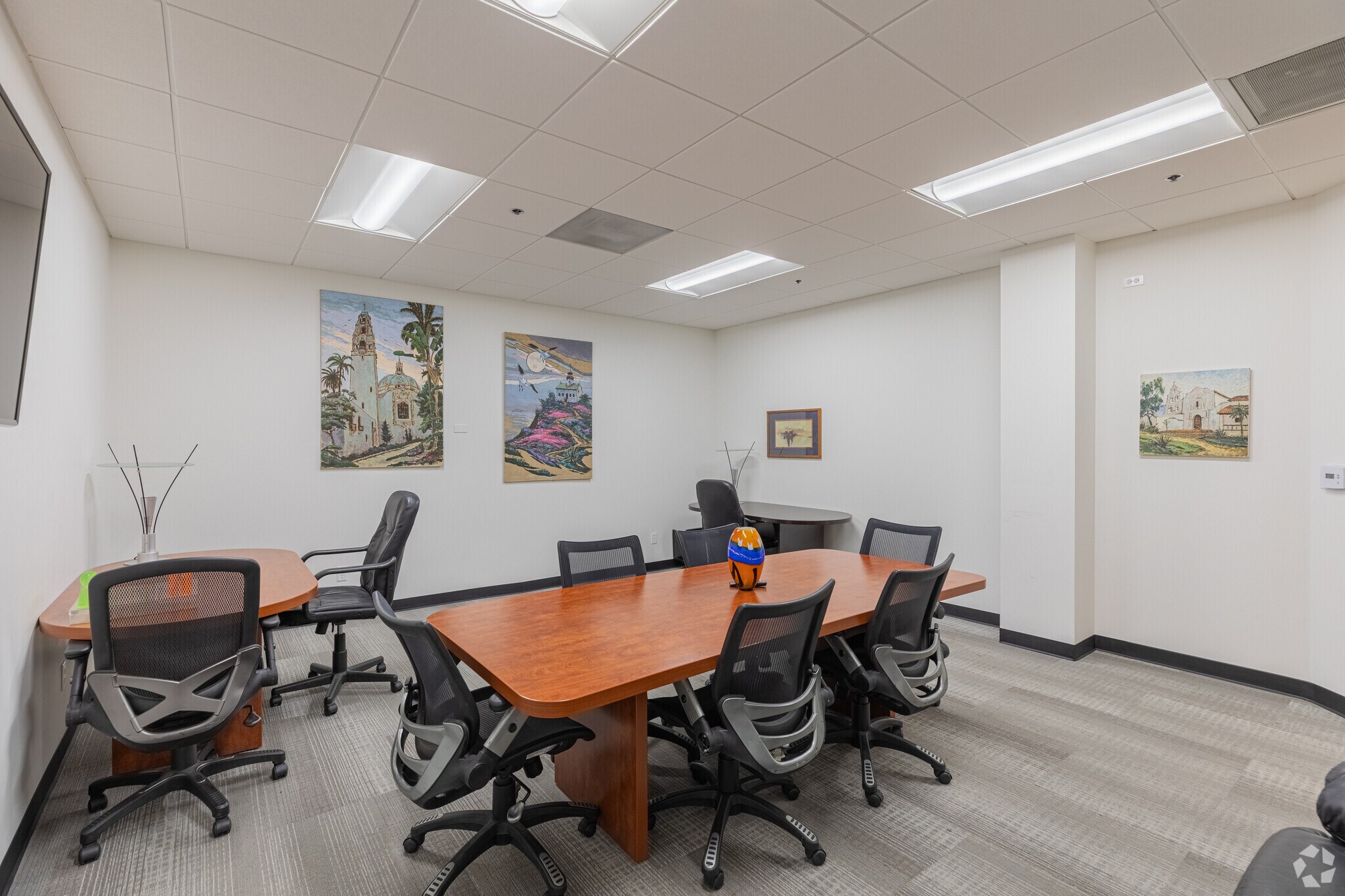 8799 Balboa Ave, San Diego, CA à louer Photo de l’immeuble– Image 1 sur 20