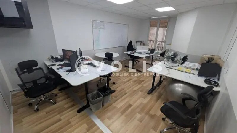 Bureau dans Paris à louer Photo de l’immeuble– Image 1 sur 6