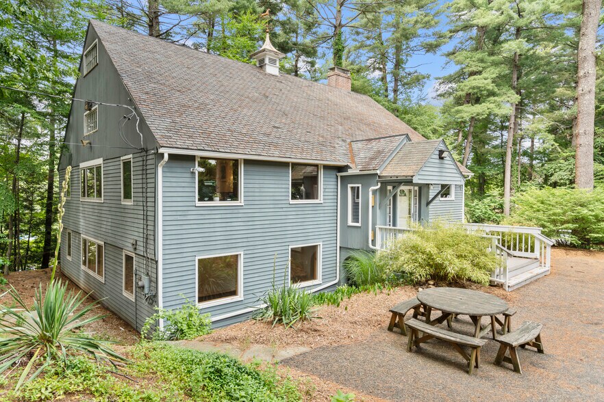 80 W Avon Rd, Avon, CT à vendre - Photo de l’immeuble – Image 2 sur 15